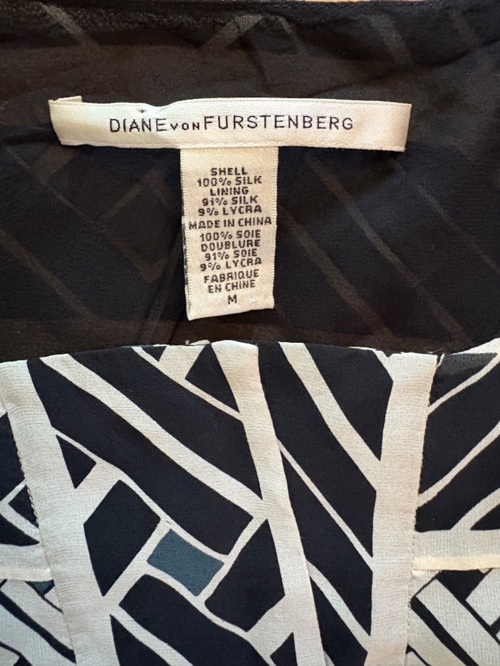 Diane Von Furstenberg Silk Basket Weave Blouse Size M - Picture 4 of 6